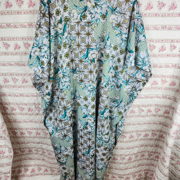 Gypsy Blu Floral Print Caftan Dress Cover Up Bohemian One Size Fits All - Picture 2 of 5